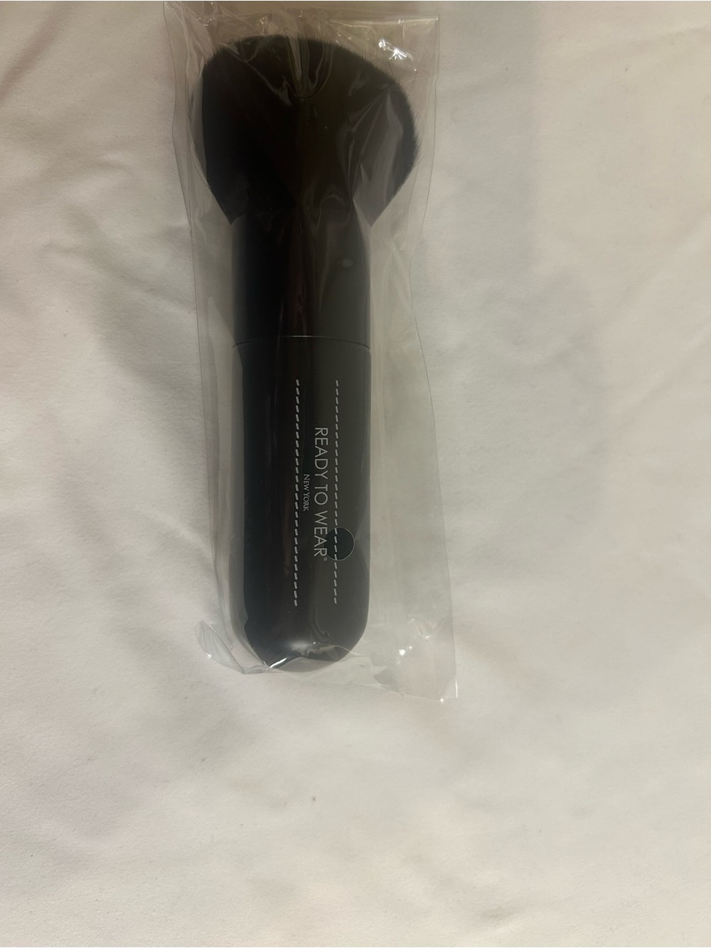 Black Makeup Brush - Plush Face Brush
